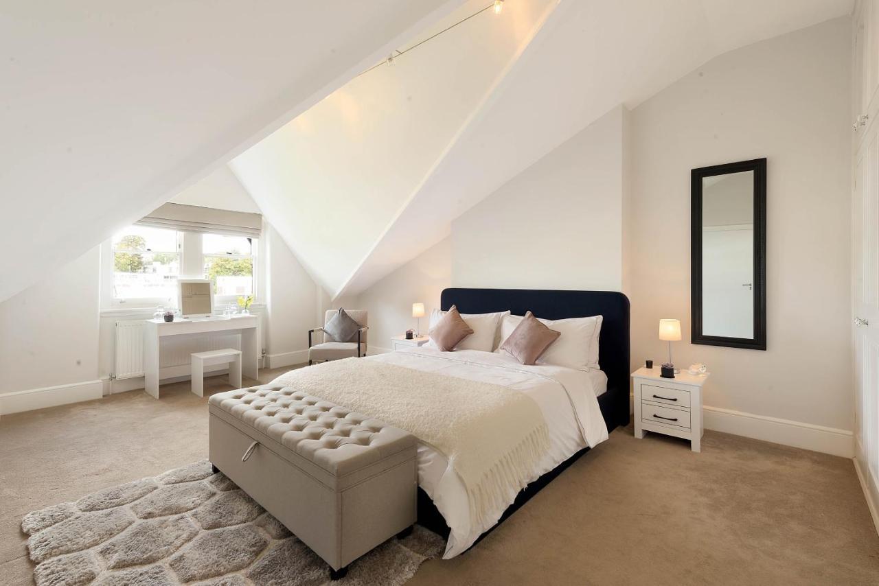 Lovely Central Apartment With Park Views London Eksteriør billede