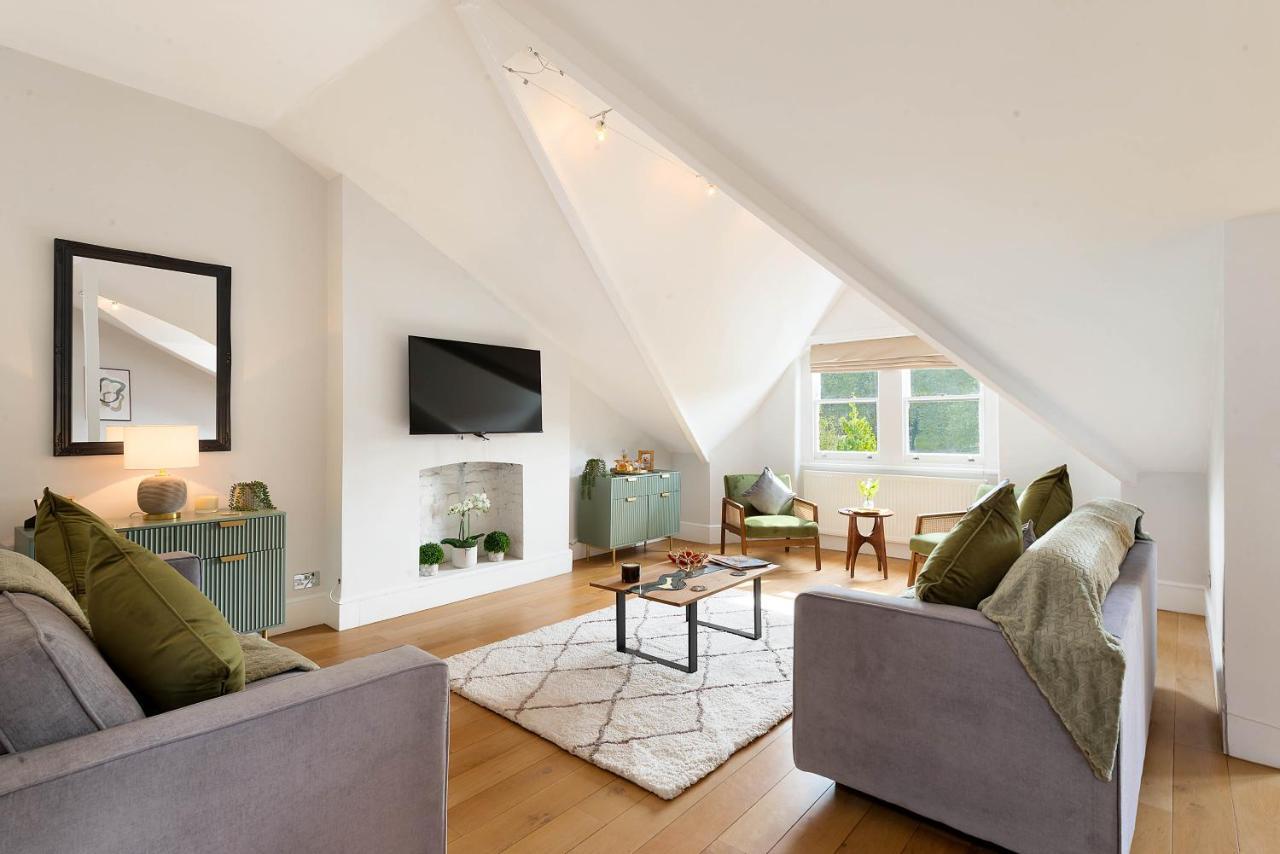 Lovely Central Apartment With Park Views London Eksteriør billede