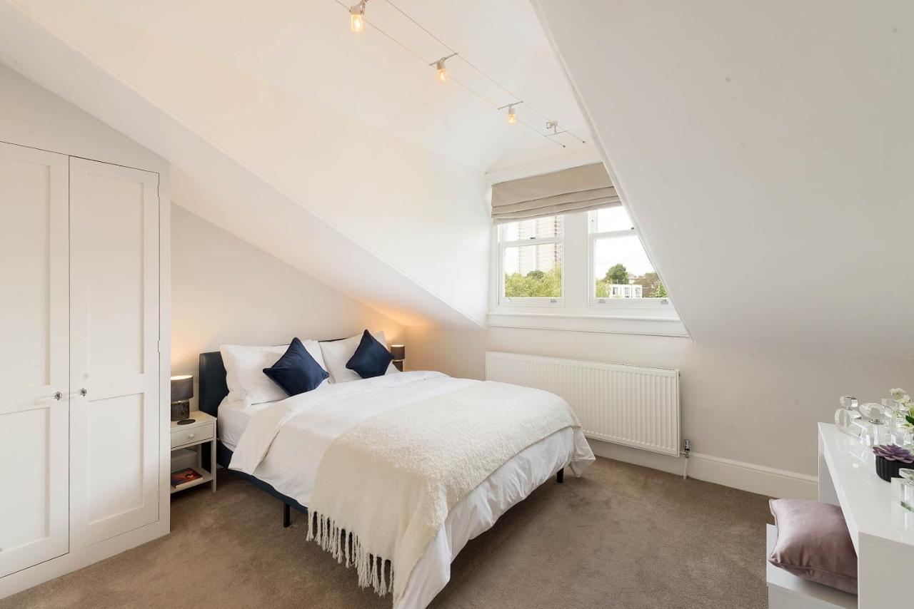 Lovely Central Apartment With Park Views London Eksteriør billede