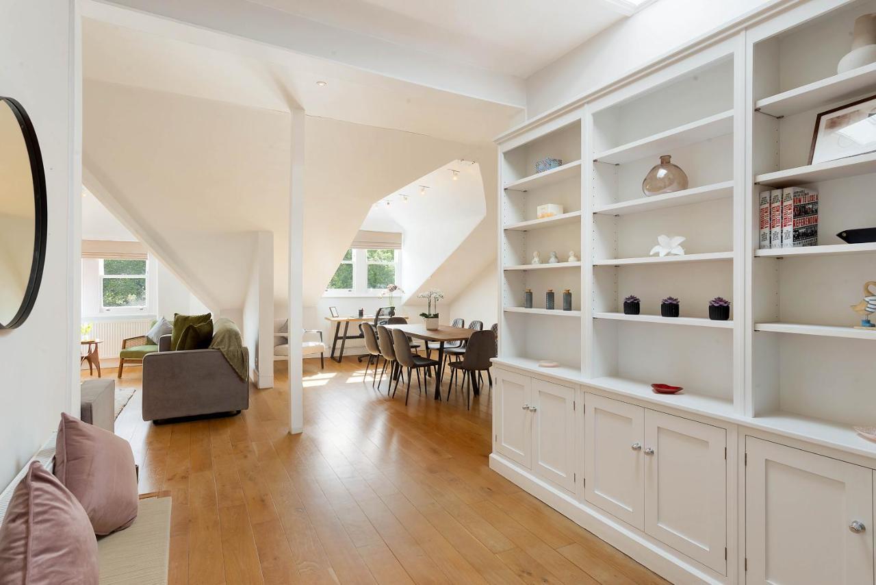 Lovely Central Apartment With Park Views London Eksteriør billede